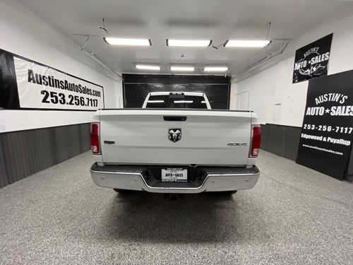 2018 Ram 2500 Laramie Lower Image 2