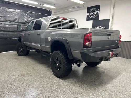 2009 Dodge Ram 2500 Laramie Lower Image 2