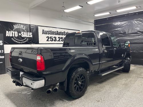 2015 Ford F-250 Super Duty Lariat Lower Image 1