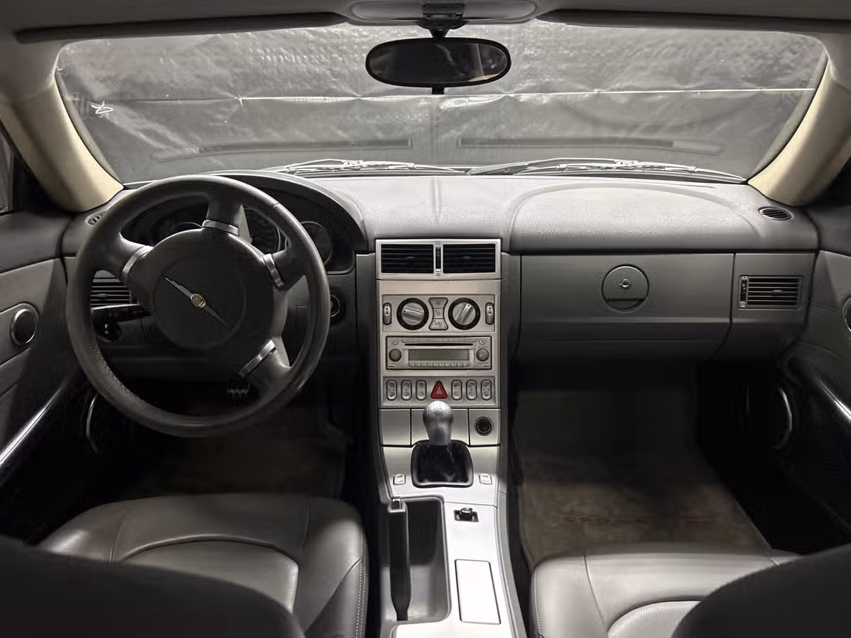 2008 Chrysler Crossfire Limited Image 10