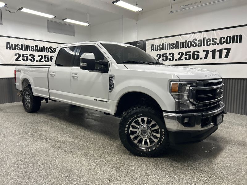 2021 Ford F-350 Super Duty Lariat Upper Image 1