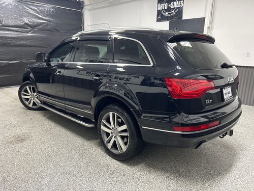 2012 Audi Q7 3.0 quattro TDI Premium Plus Lower Image 2