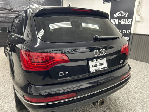 2012 Audi Q7 3.0 quattro TDI Premium Plus Lower Image 3
