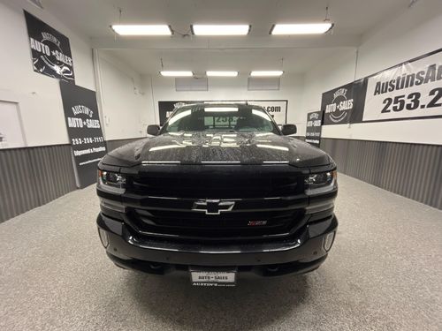 2017 Chevrolet Silverado 1500 LTZ Z71 Lower Image 3