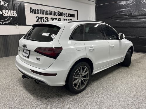 2016 Audi Q5 3.0T quattro Premium Plus Lower Image 1