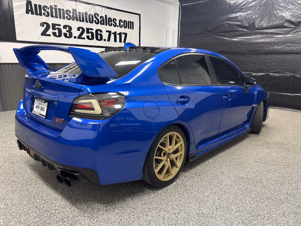 2015 Subaru WRX STI Launch Edition Image 6