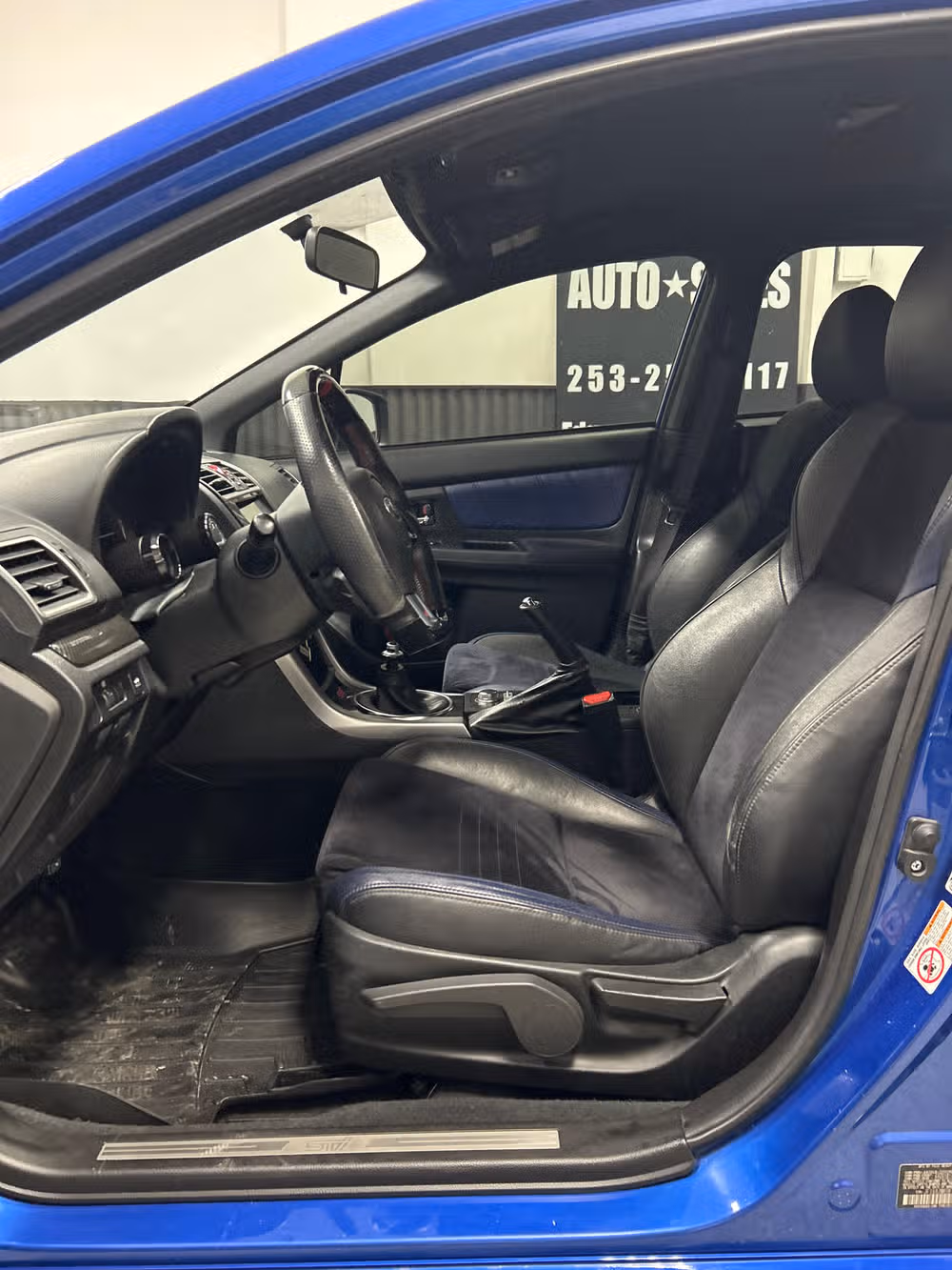 2015 Subaru WRX STI Launch Edition Image 8