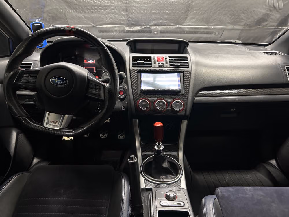 2015 Subaru WRX STI Launch Edition Image 11