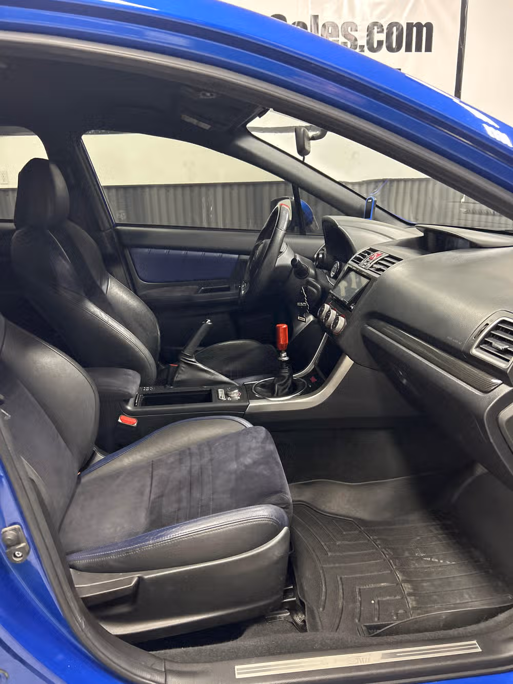 2015 Subaru WRX STI Launch Edition Image 14