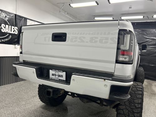 2015 GMC Sierra 3500HD Denali Lower Image 3
