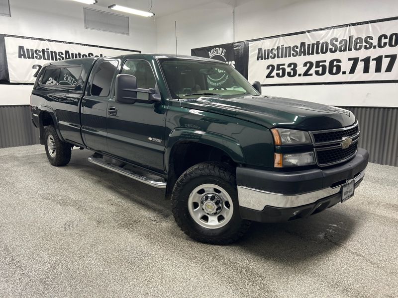 2006 Chevrolet Silverado 3500 LS Upper Image 1