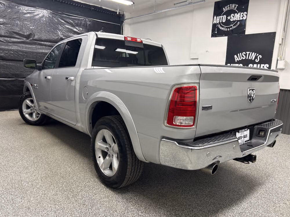 2018 Ram 1500 Laramie Lower Image 2