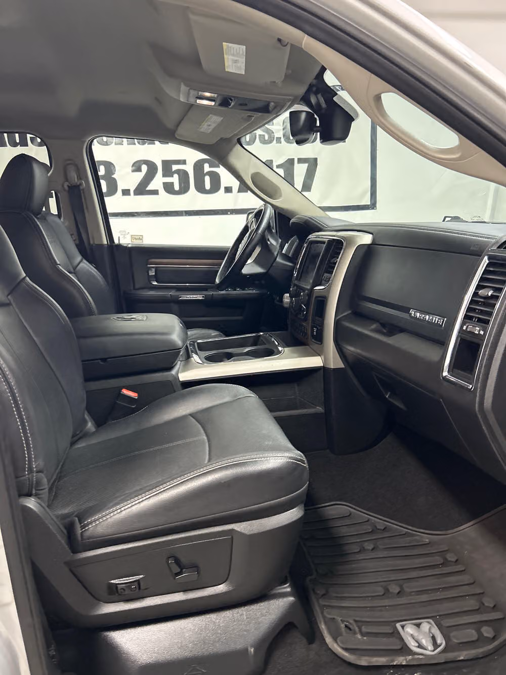 2018 Ram 1500 Laramie Image 14
