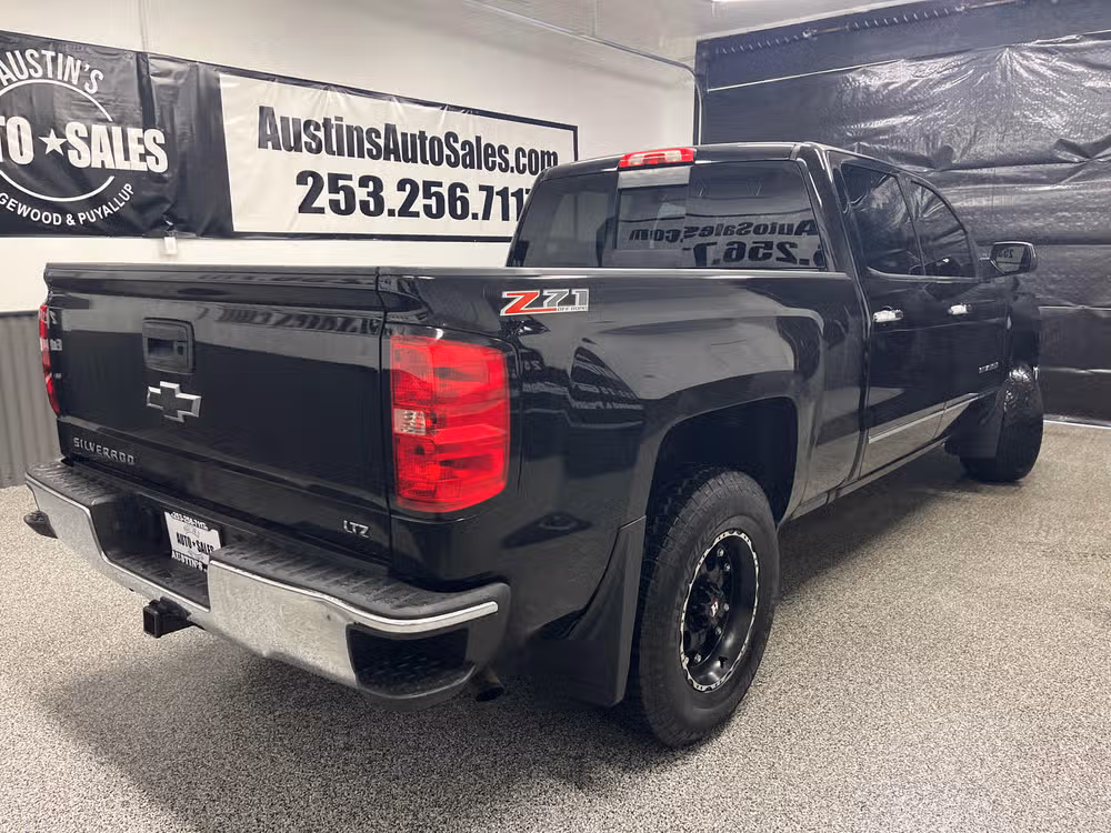 2015 Chevrolet Silverado 1500 LTZ Z71 Image 3