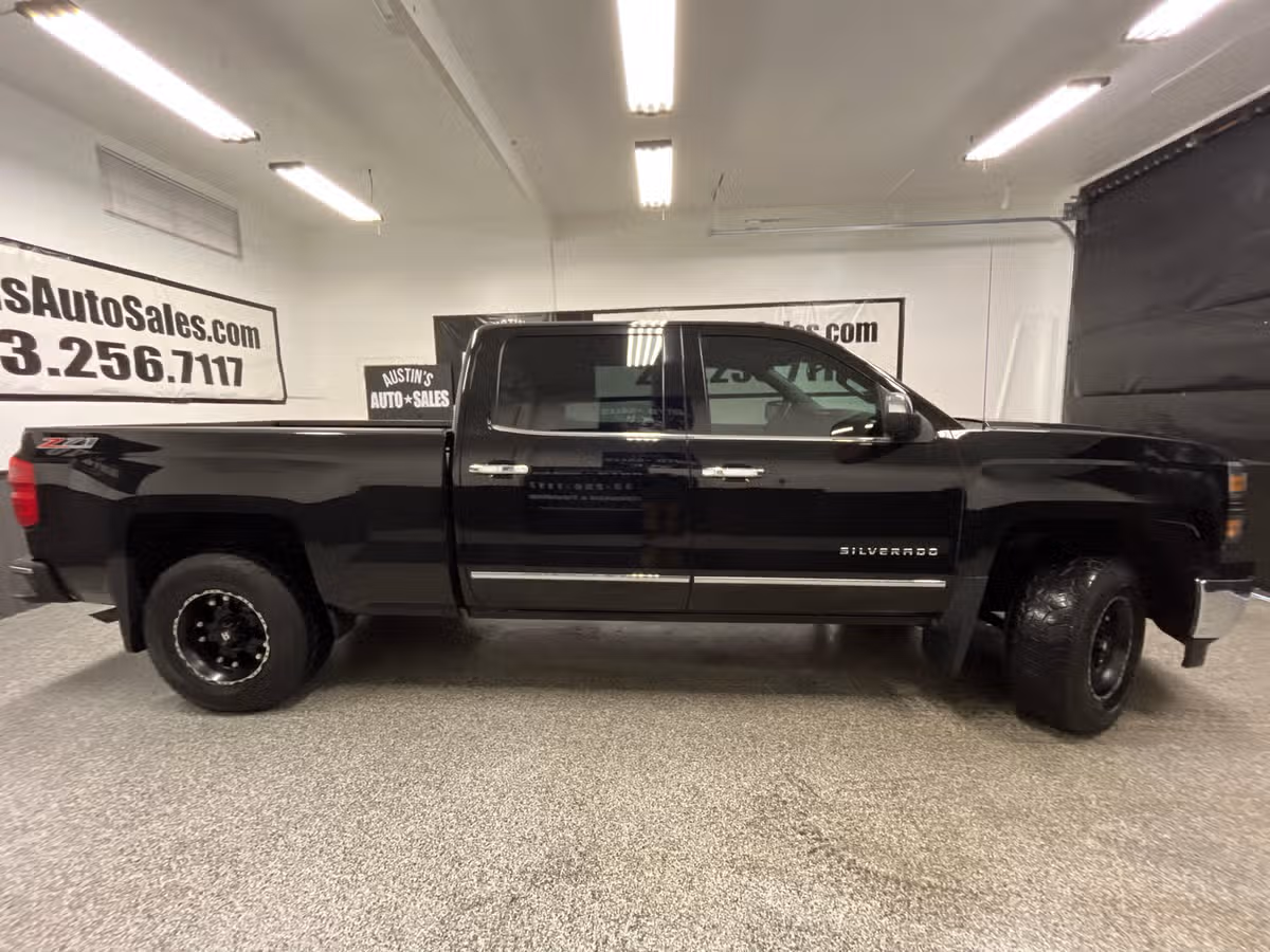 2015 Chevrolet Silverado 1500 LTZ Z71 Image 2