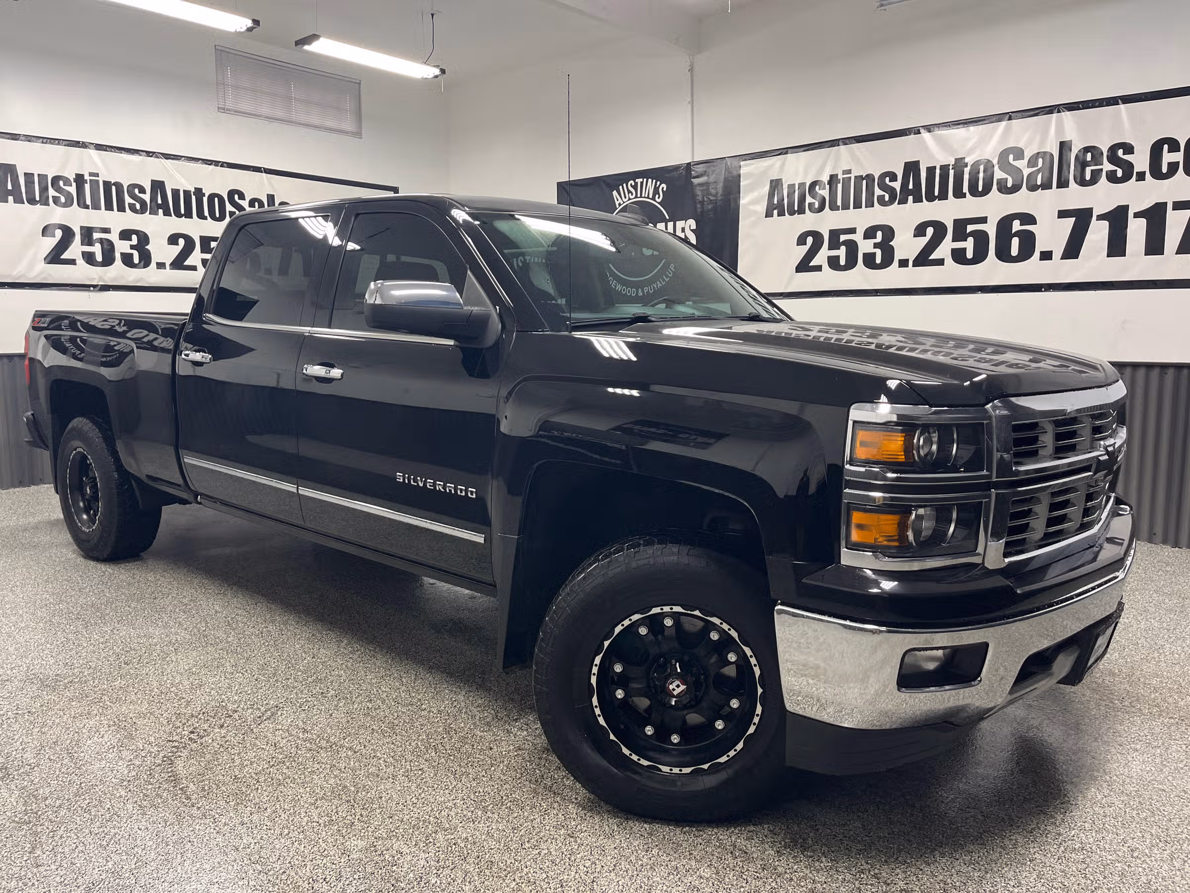 2015 Chevrolet Silverado 1500 LTZ Z71 Image 1