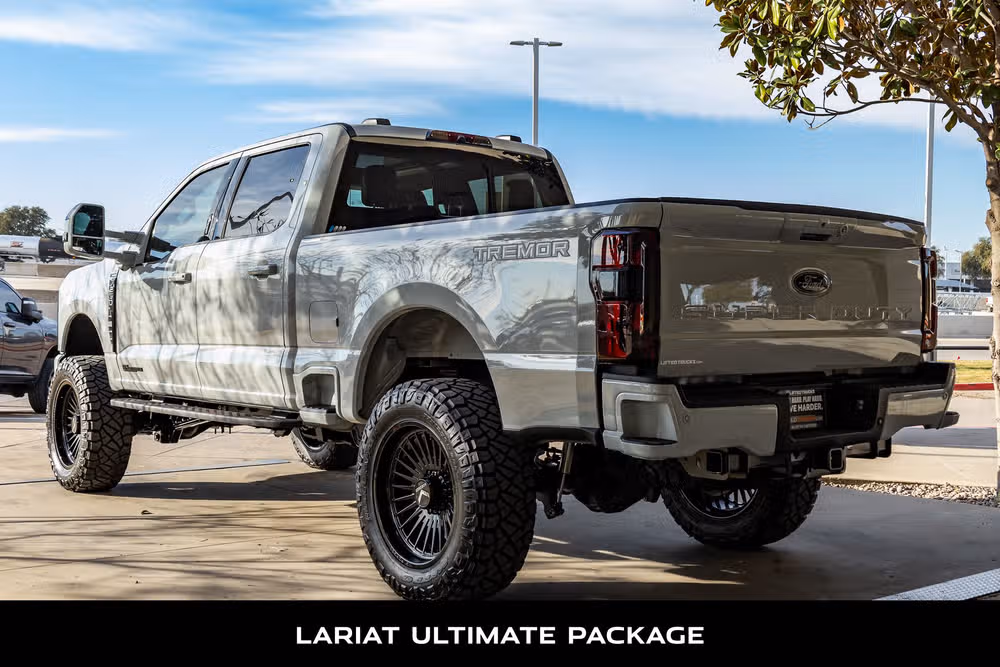 2026 Ford F-250 Super Duty Lariat Crew Cab Image 7