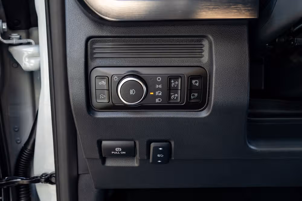 2026 Ford F-250 Super Duty Lariat Crew Cab Image 23