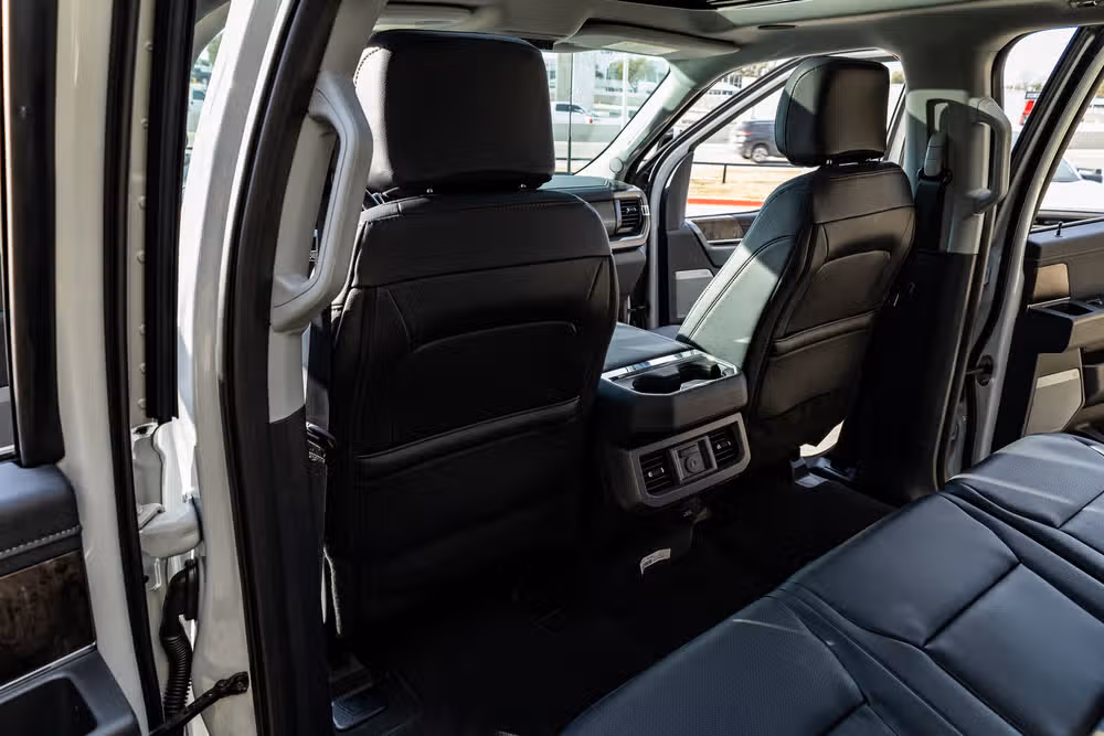2026 Ford F-250 Super Duty Lariat Crew Cab Image 35
