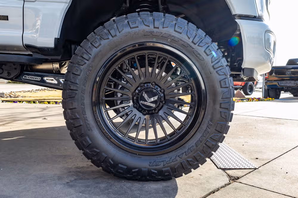 2026 Ford F-250 Super Duty Lariat Crew Cab Image 12