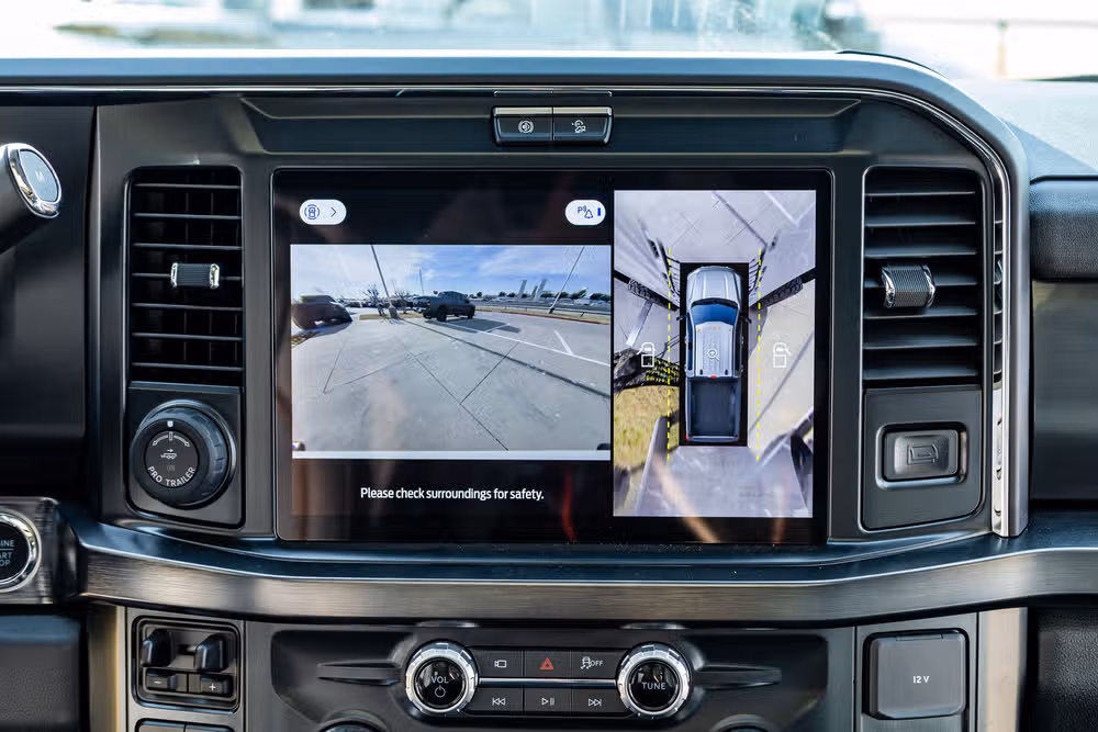 2026 Ford F-250 Super Duty Lariat Crew Cab Image 27