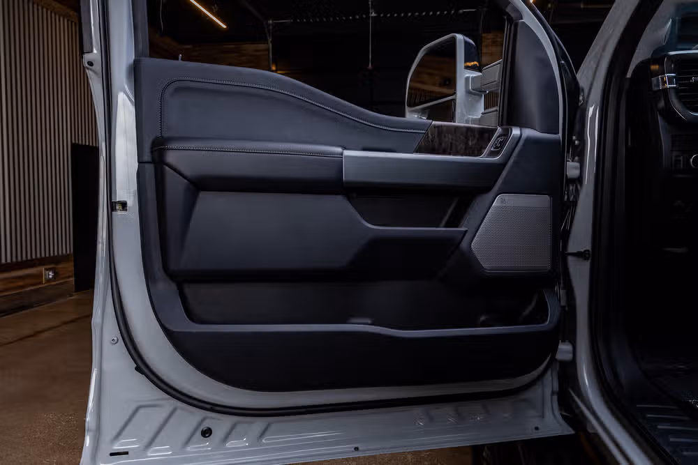 2026 Ford F-250 Super Duty Lariat Crew Cab Image 38