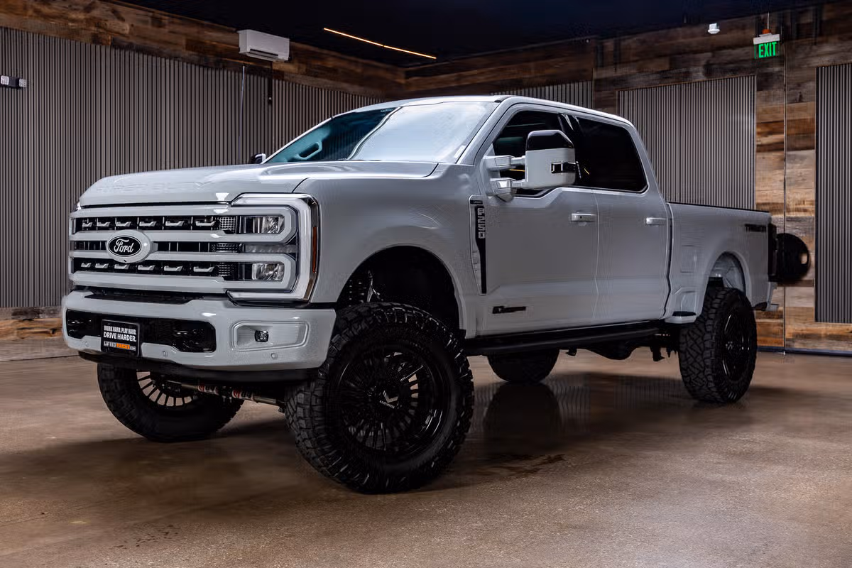 2026 Ford F-250 Super Duty Lariat Crew Cab