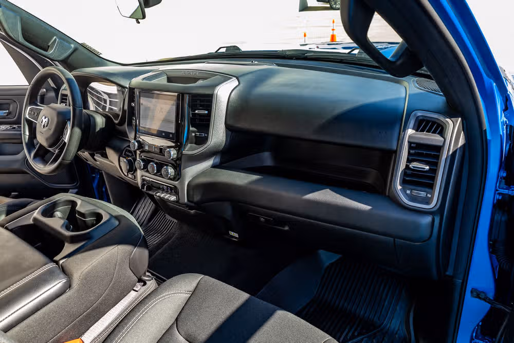 2025 Ram 1500 Warlock Crew Cab Image 18