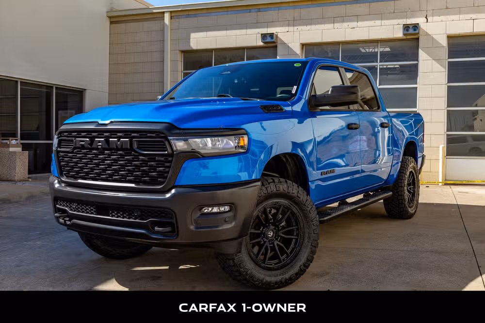 2025 Ram 1500 Warlock Crew Cab Image 5