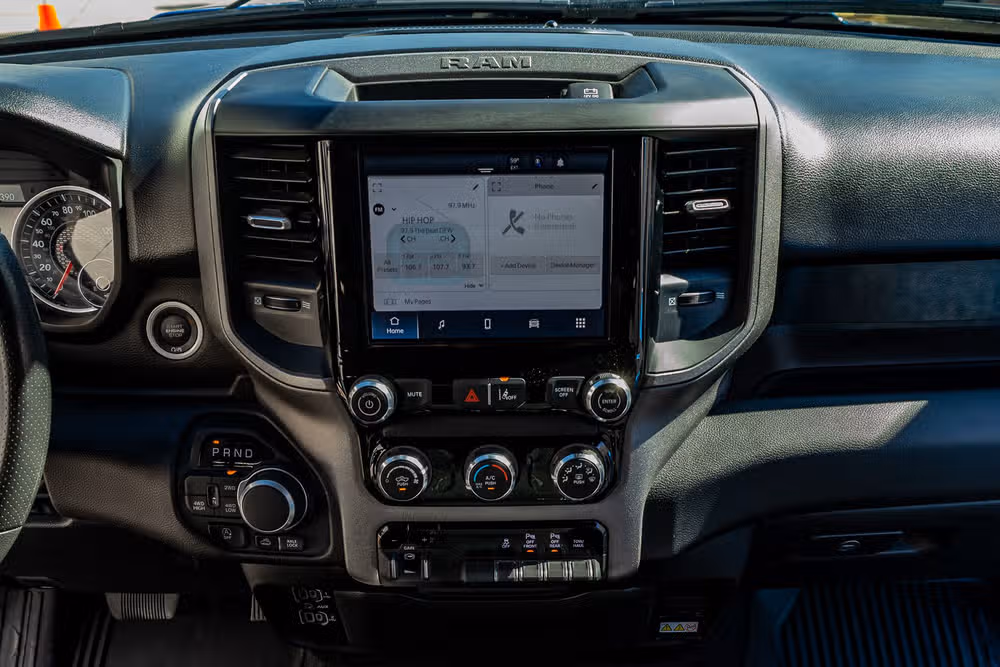 2025 Ram 1500 Warlock Crew Cab Image 24
