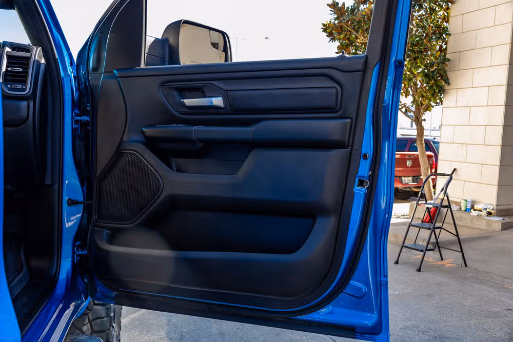 2025 Ram 1500 Warlock Crew Cab Image 37