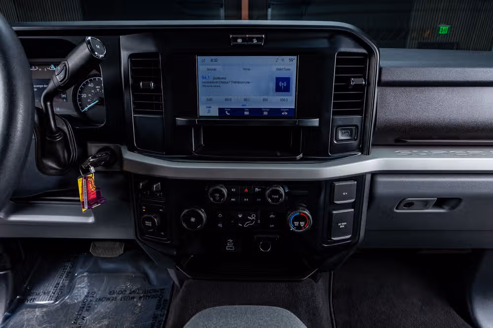 2026 Ford F-350 Super Duty XLT Regular Cab Image 23