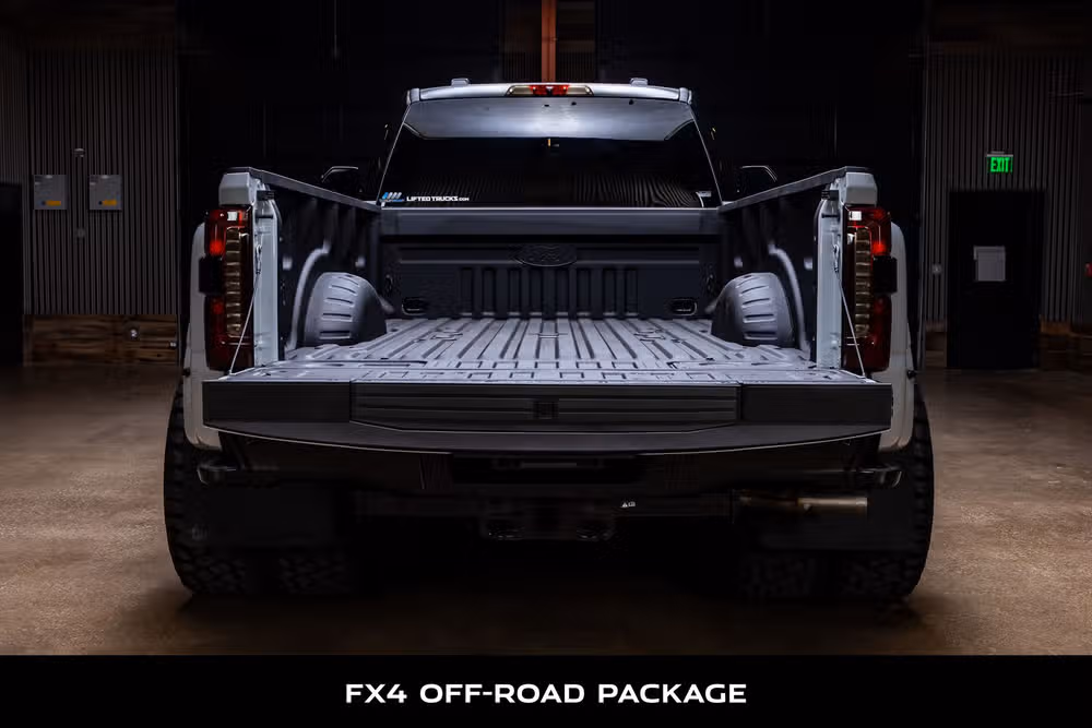 2026 Ford F-350 Super Duty XLT Regular Cab Image 9