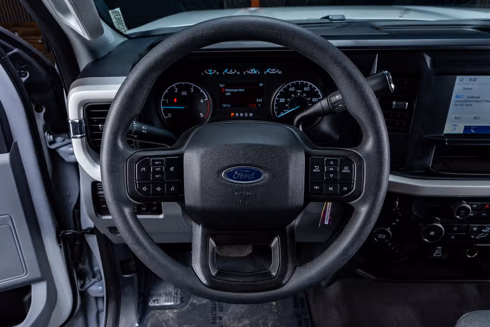 2026 Ford F-350 Super Duty XLT Regular Cab Image 19