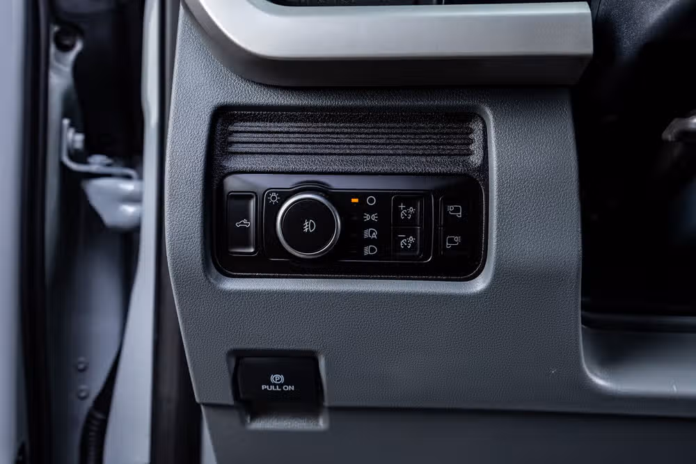 2026 Ford F-350 Super Duty XLT Regular Cab Image 22