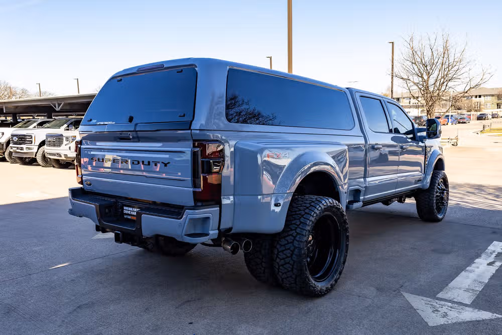 2025 Ford F-450 Super Duty Platinum Crew Cab Image 10