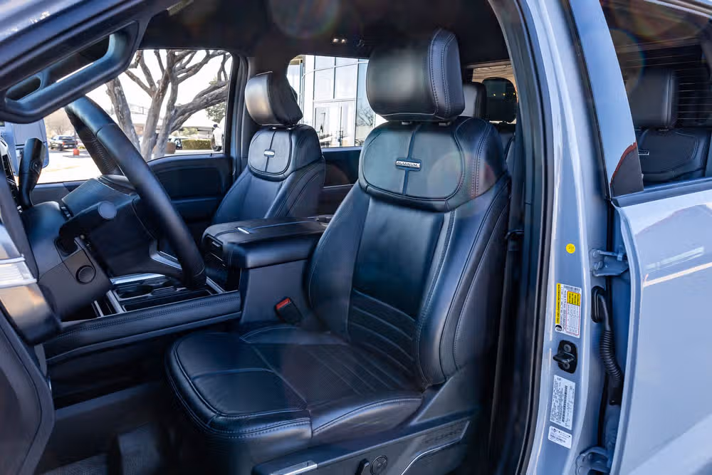 2025 Ford F-450 Super Duty Platinum Crew Cab Image 28