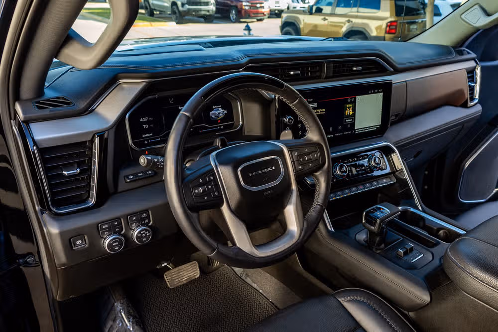 2024 GMC Sierra 1500 Denali Reserve Crew Cab Image 17