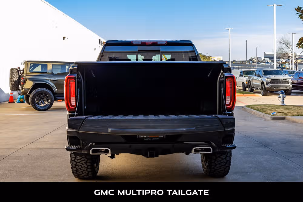 2024 GMC Sierra 1500 Denali Reserve Crew Cab Image 9