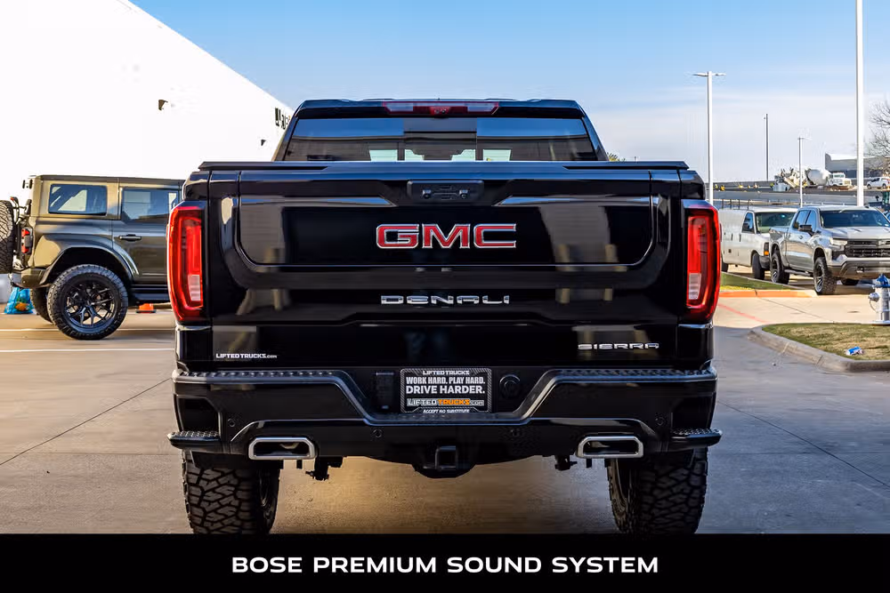 2024 GMC Sierra 1500 Denali Reserve Crew Cab Image 8