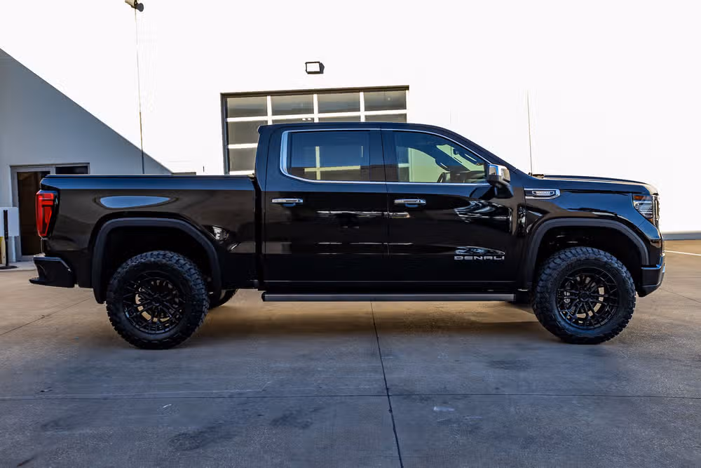 2024 GMC Sierra 1500 Denali Reserve Crew Cab Image 11
