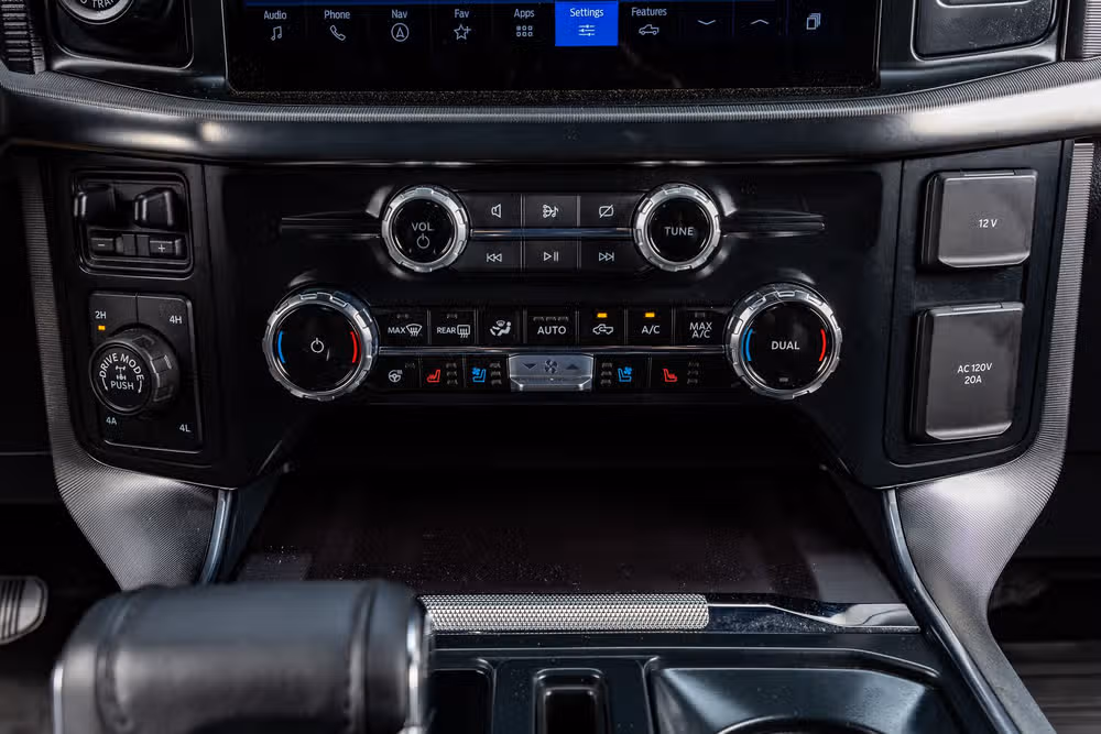 2024 Ford F-150 Platinum SuperCrew Image 24