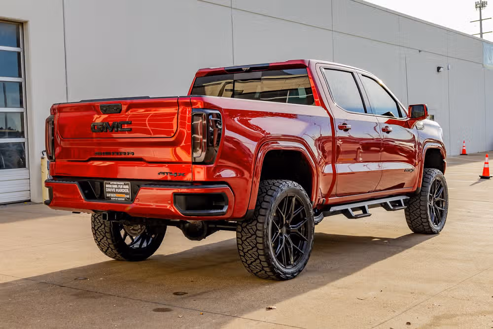 2026 GMC Sierra 1500 AT4X Crew Cab Image 10