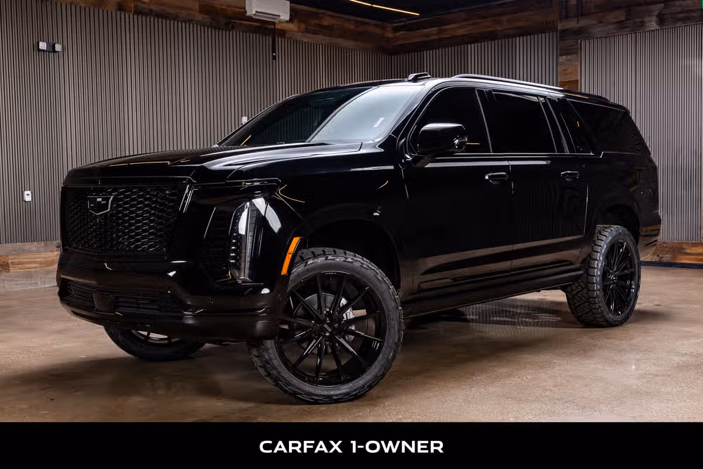 2026 Cadillac Escalade ESV Sport Image 5