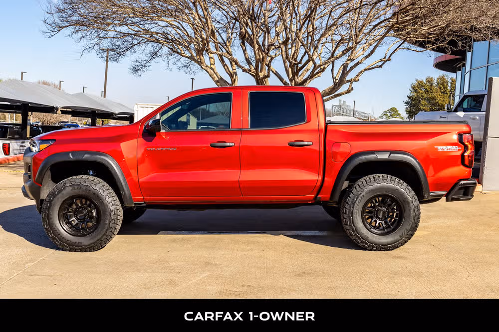 2023 Chevrolet Colorado Trail Boss Crew Cab Image 6