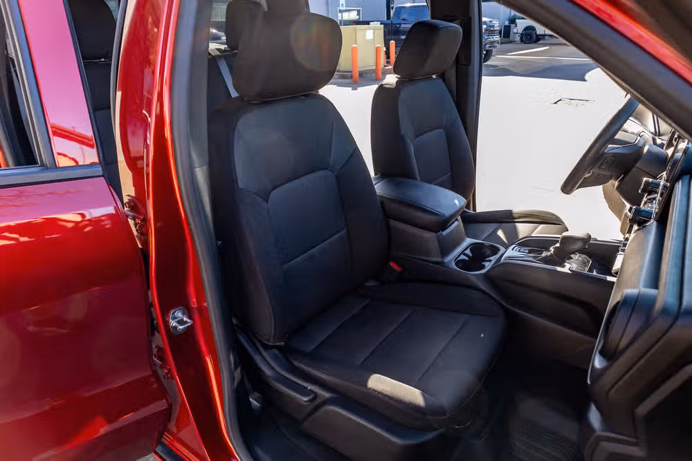 2023 Chevrolet Colorado Trail Boss Crew Cab Image 28
