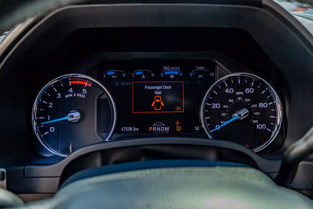 2022 Ford F-350 Super Duty Platinum Crew Cab Image 20