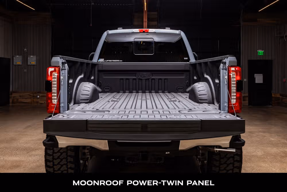 2026 Ford F-350 Super Duty King Ranch Crew Cab Image 9