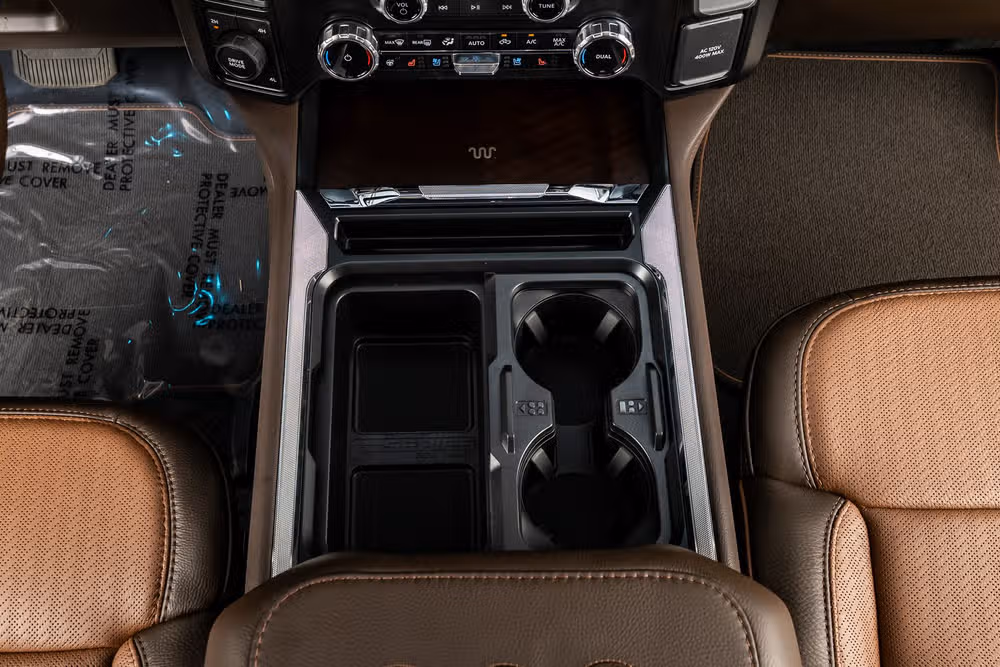 2026 Ford F-350 Super Duty King Ranch Crew Cab Image 29