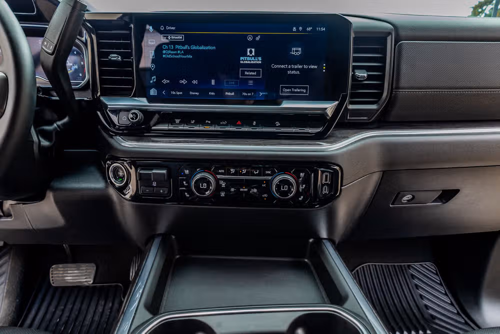 2025 Chevrolet Silverado 2500HD LTZ Crew Cab Image 23